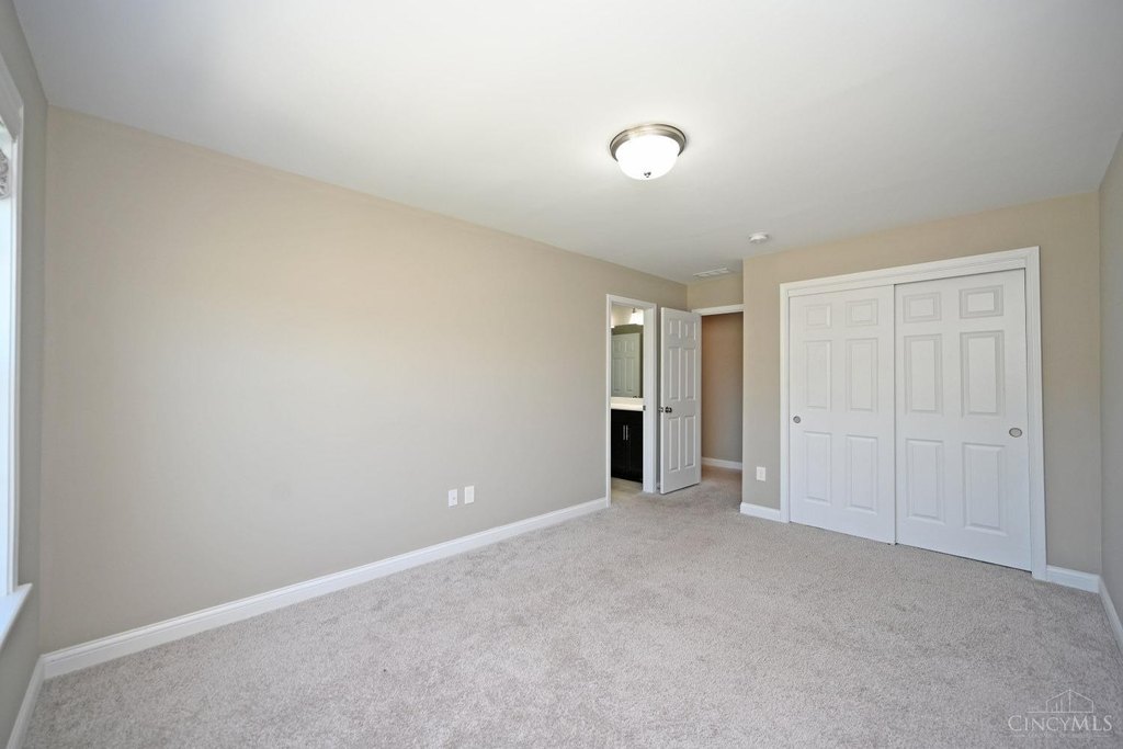Listing photo 33